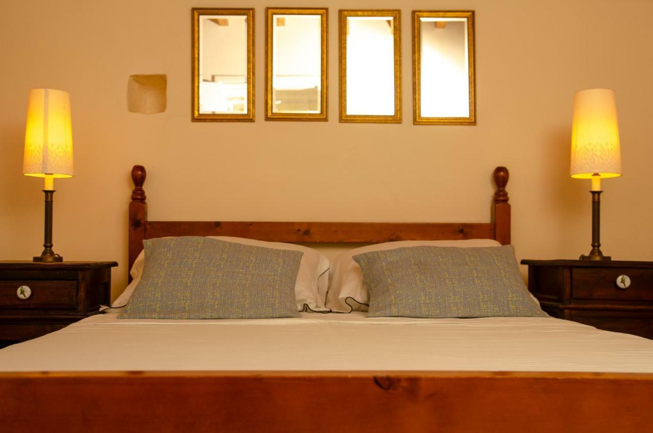 Dolphin Guest House And Studios ตอคนี ภายนอก รูปภาพ
